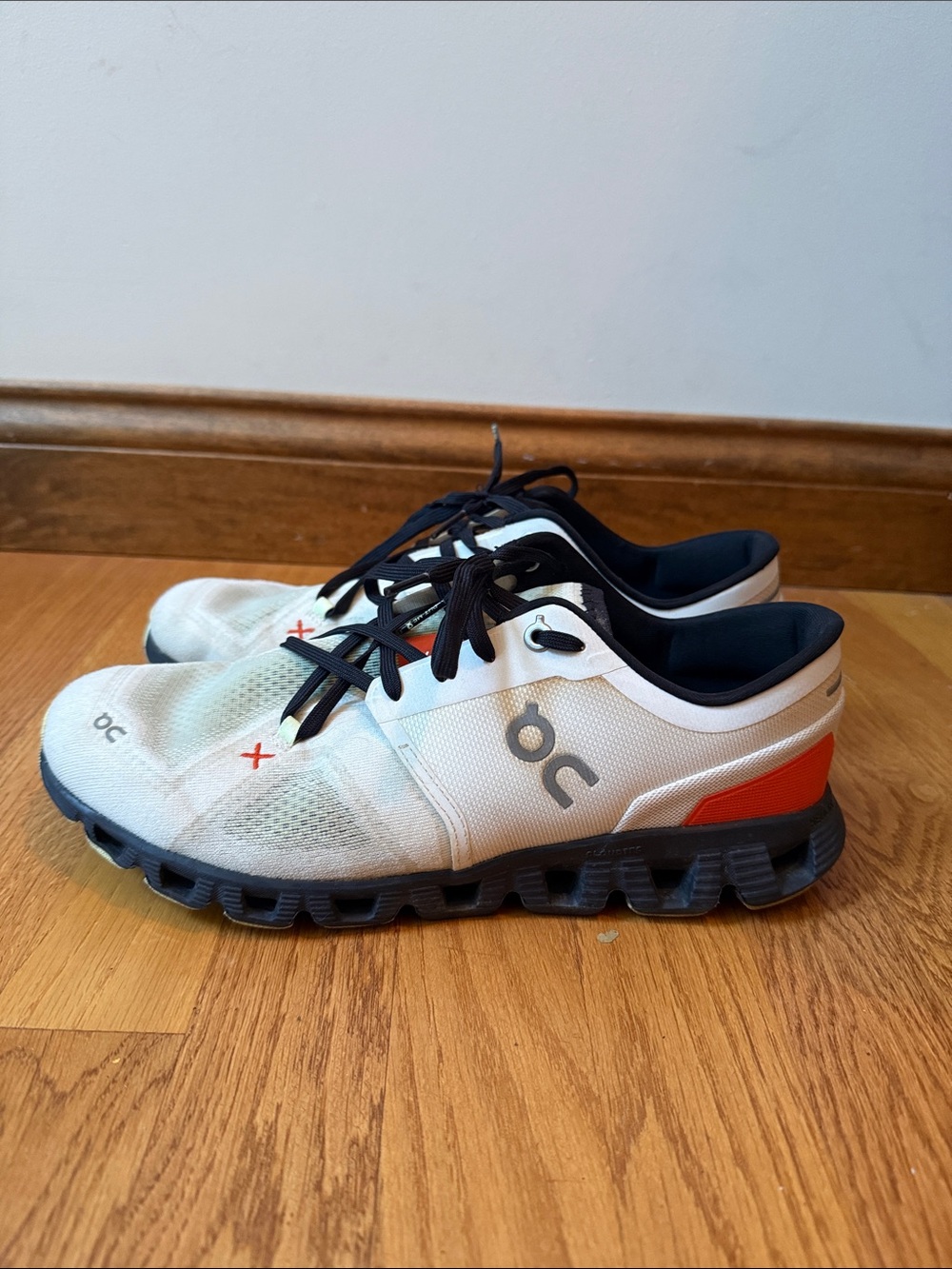 On Cloud X 3 Sneakers Ivory/Flame Men’s Size 9 - Picture 8 of 13